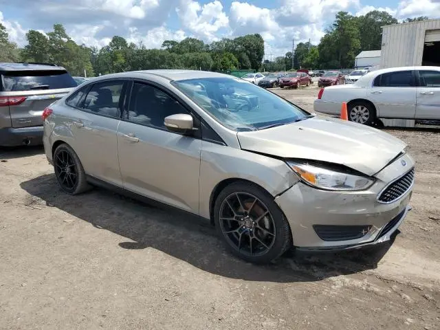 2016 FORD FOCUS SE  