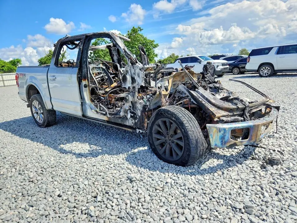 2017 FORD F150 SUPERCREW  