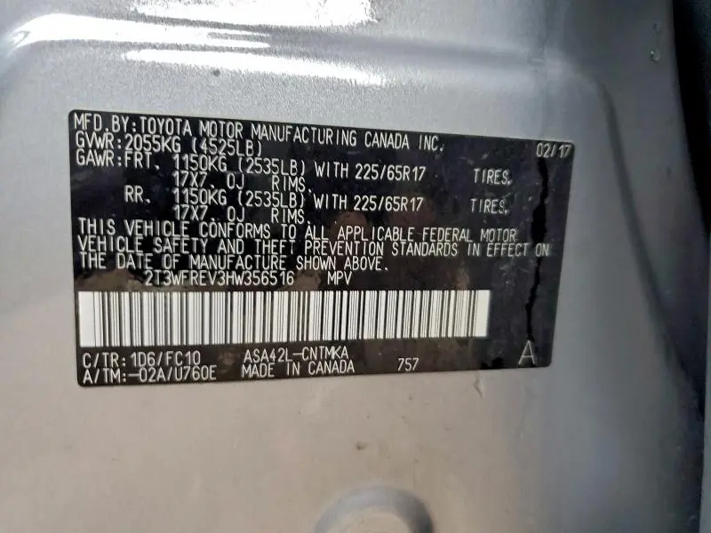 2017 TOYOTA RAV4 XLE  