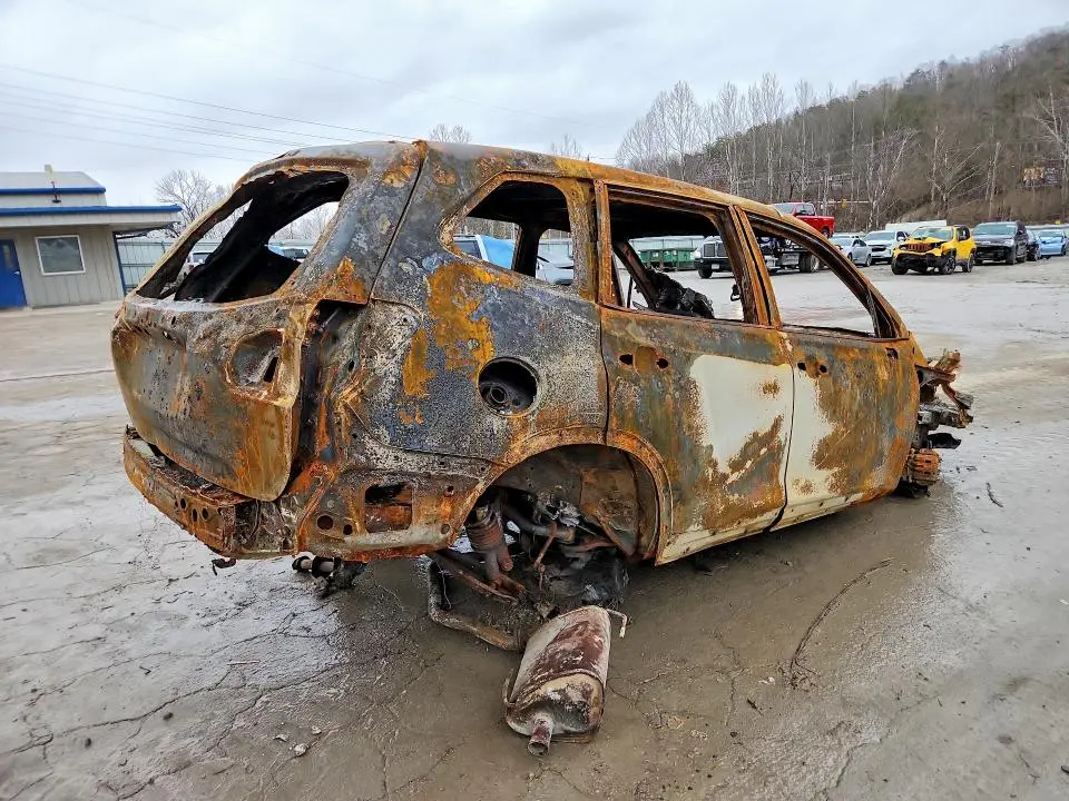 2021 SUBARU FORESTER   