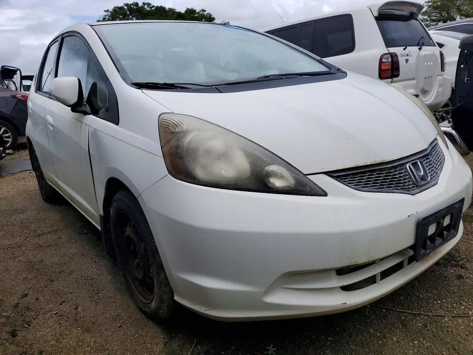 2012 HONDA FIT   