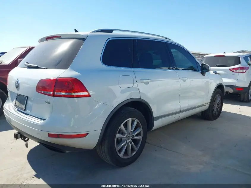 2013 VOLKSWAGEN TOUAREG VR6 SPORT