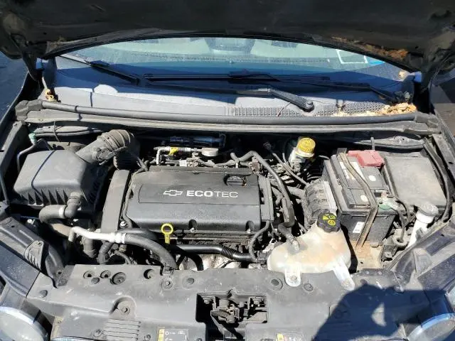 2013 CHEVROLET SONIC LT  