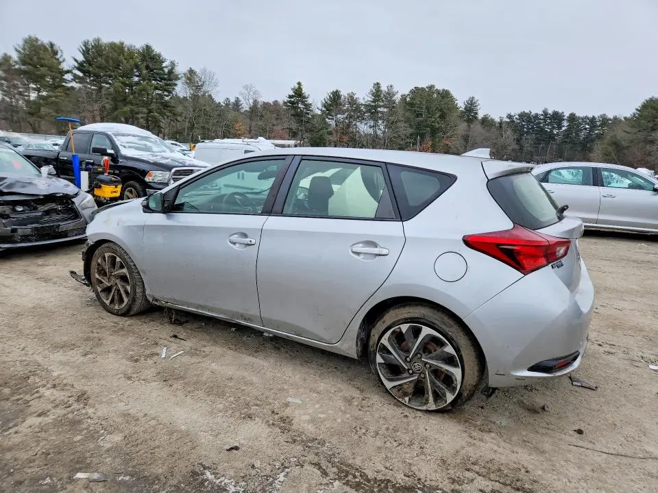 2018 TOYOTA COROLLA IM   