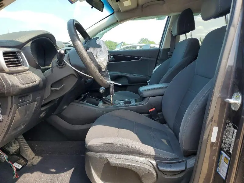 2017 KIA SORENTO LX V6  