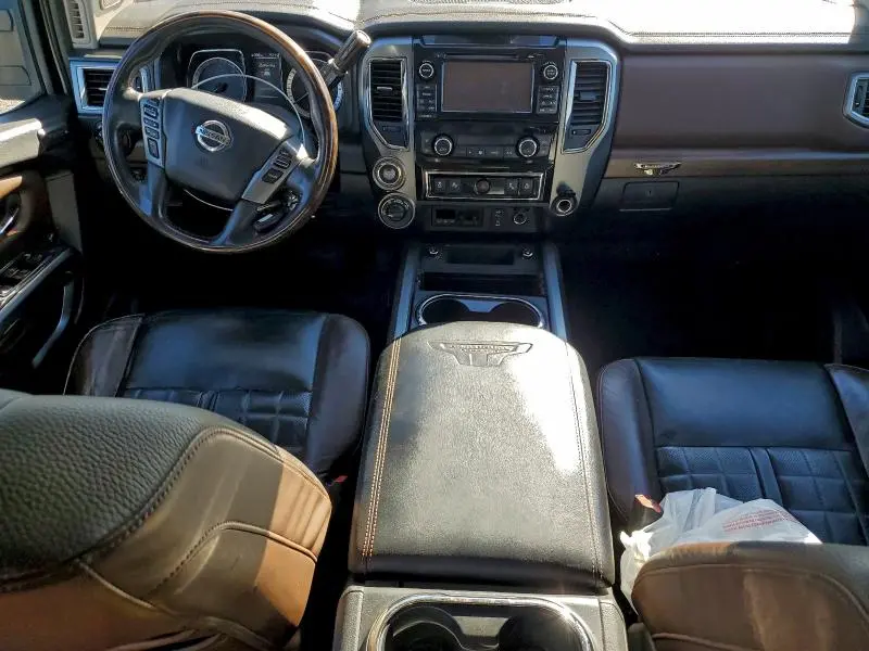 2017 NISSAN TITAN XD SL  