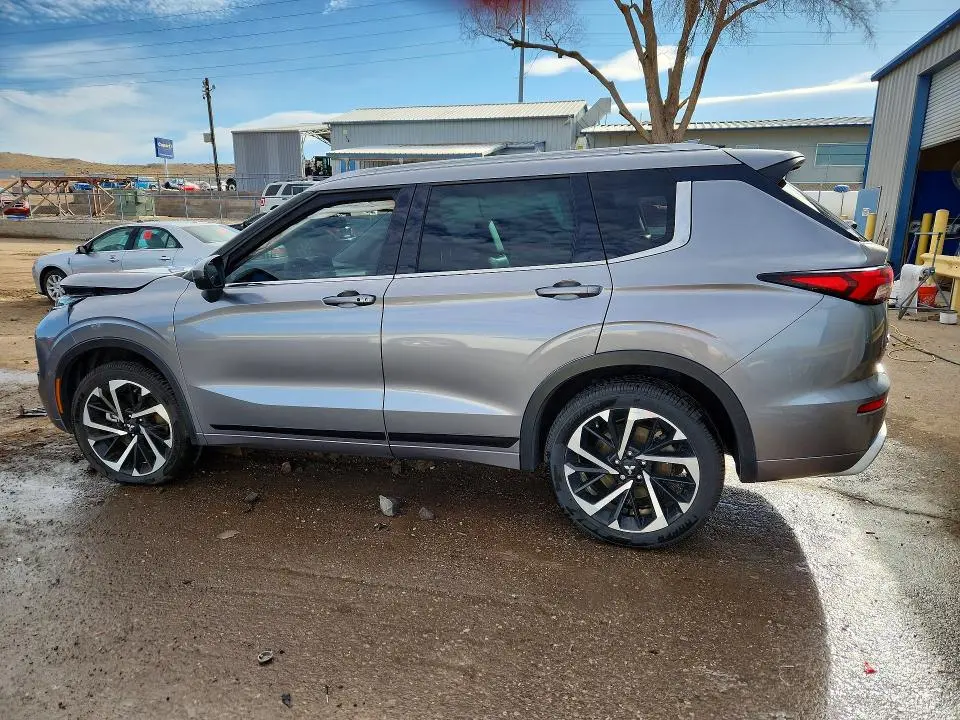 2022 MITSUBISHI OUTLANDER SEL  