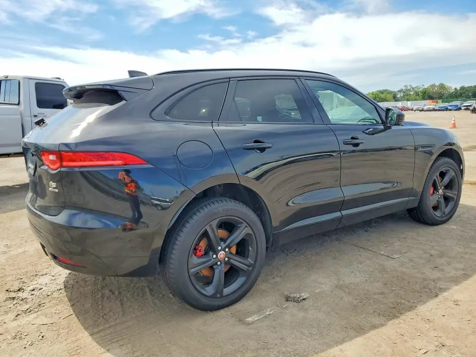 2018 JAGUAR F-PACE S  