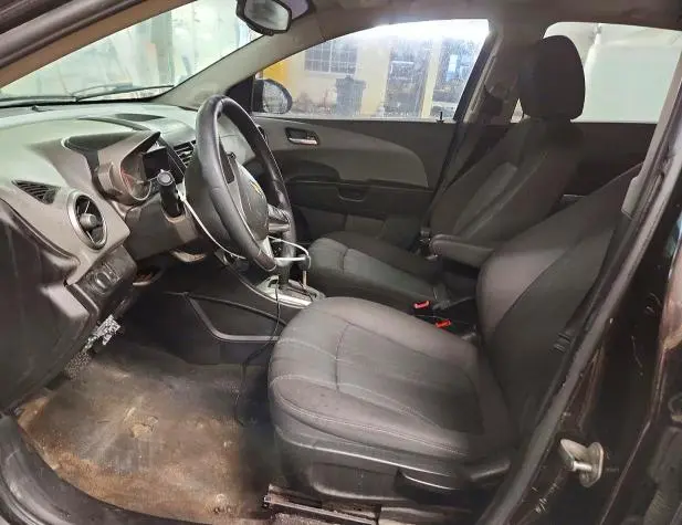 2014 CHEVROLET SONIC LT  