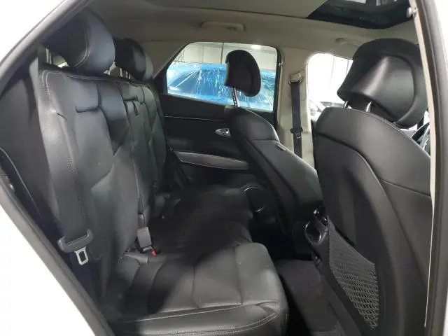 2023 GENESIS GV70 BASE  