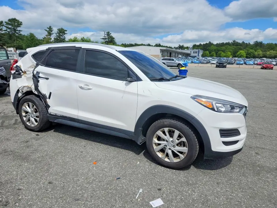 2020 HYUNDAI TUCSON VALUE  