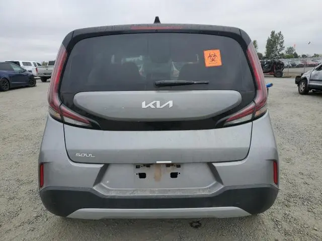 2024 KIA SOUL LX  