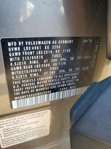 2010 VOLKSWAGEN TIGUAN SE  