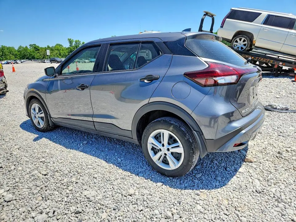 2024 NISSAN KICKS S  
