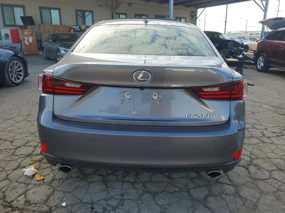 2016 LEXUS IS 200T  