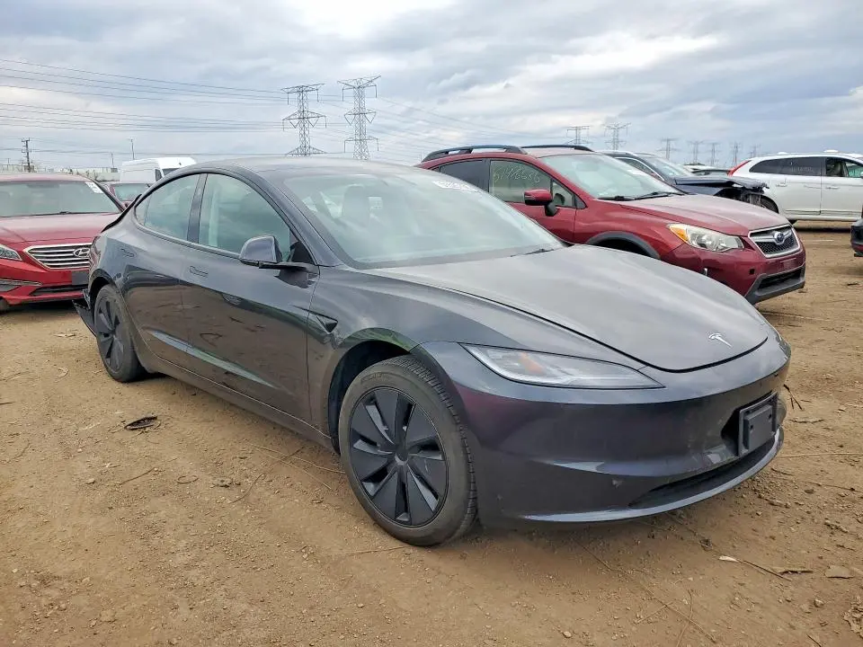 2025 TESLA MODEL 3   