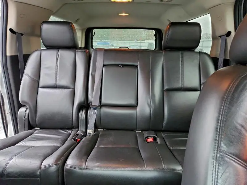 2011 CHEVROLET SUBURBAN K1500 LT  