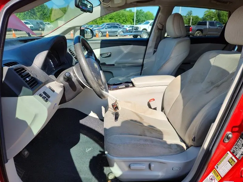 2011 TOYOTA VENZA AWD V6  