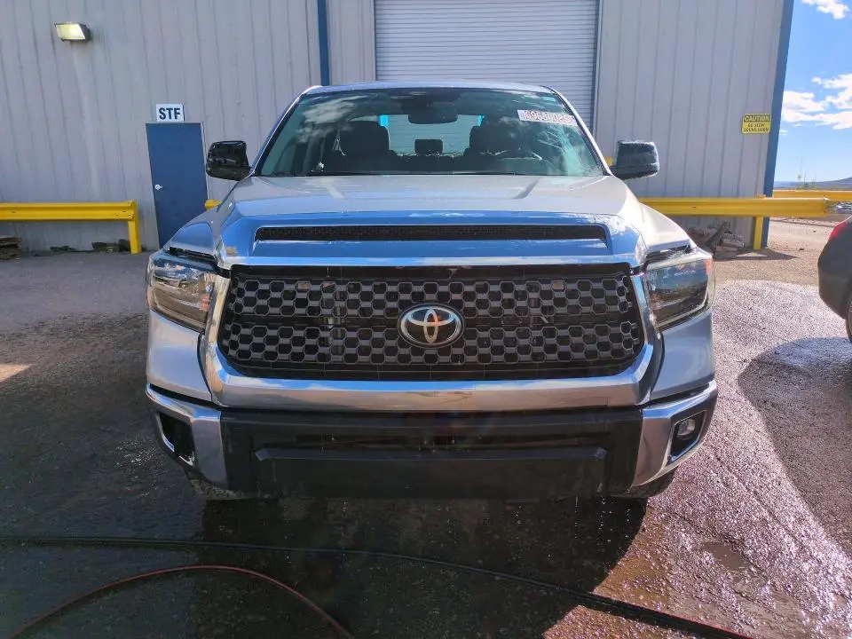 2021 TOYOTA TUNDRA SR5  