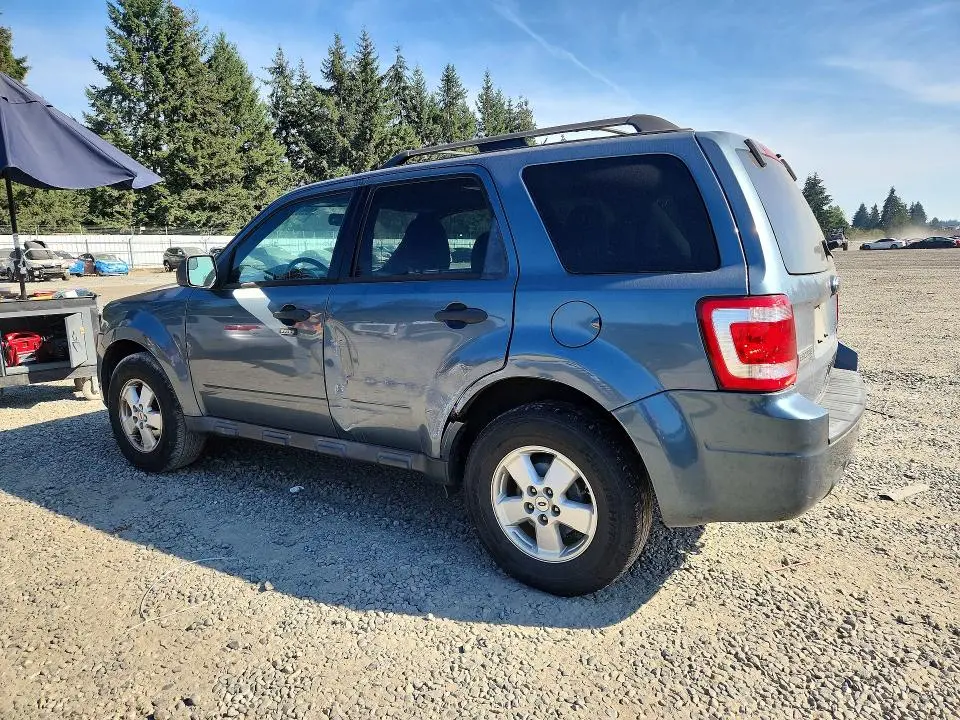 2010 FORD ESCAPE XLT  