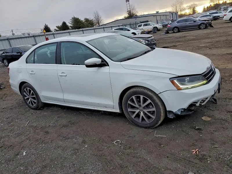 2017 VOLKSWAGEN JETTA SE  