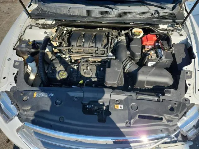 2017 FORD TAURUS SE  