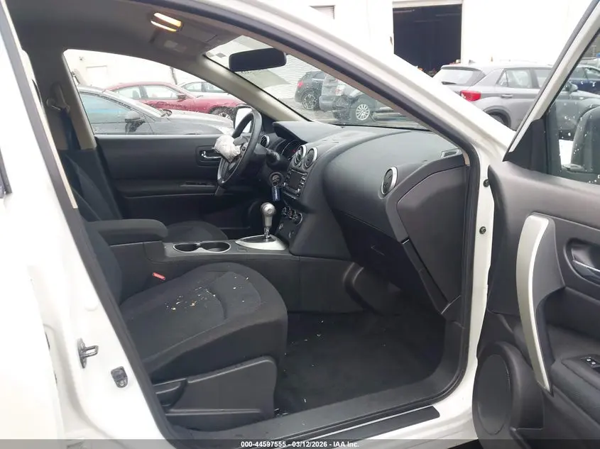 2014 NISSAN ROGUE SELECT S