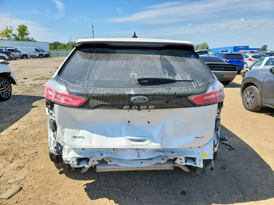 2022 FORD EDGE SEL  