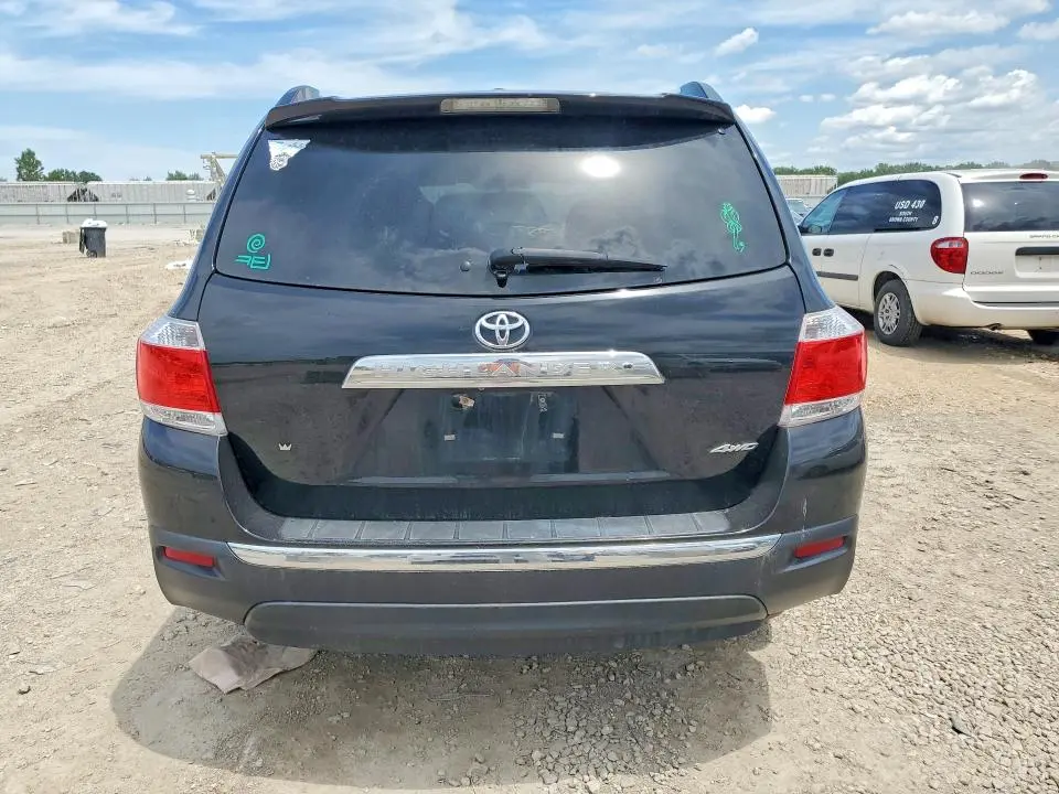 2013 TOYOTA HIGHLANDER LIMITED  