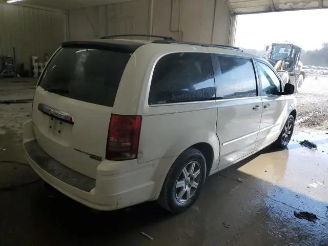 2010 CHRYSLER TOWN & COUNTRY TOURING  