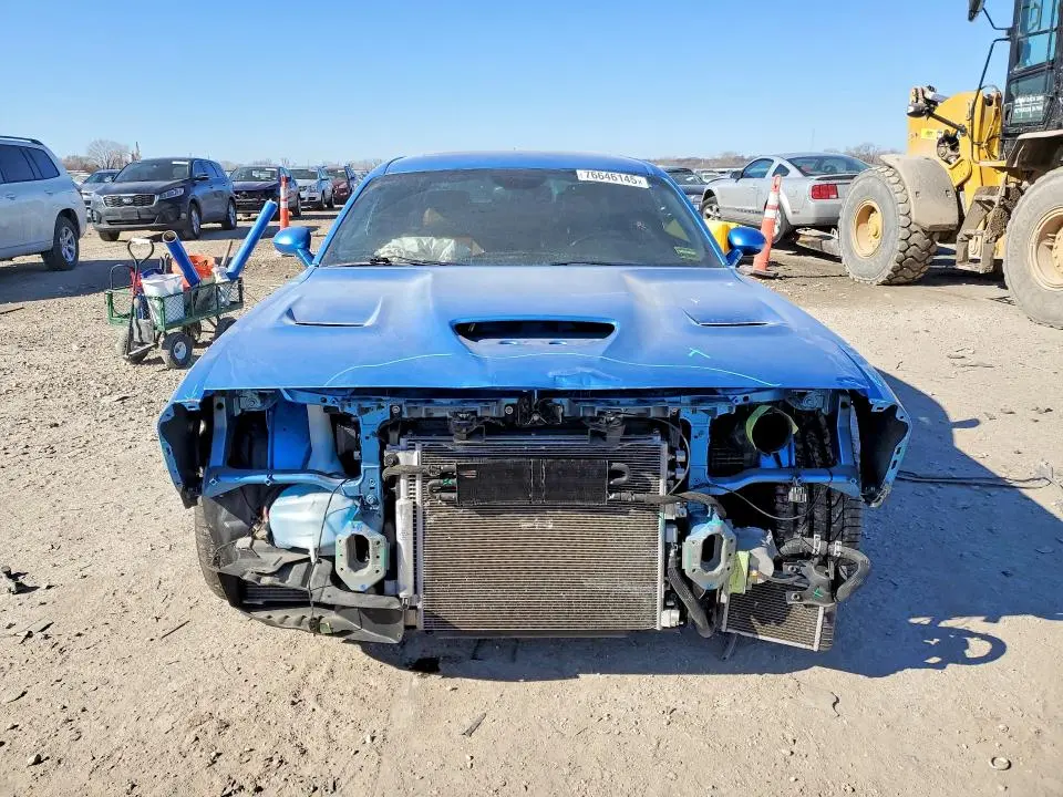 2016 DODGE CHALLENGER SRT HELLCAT  