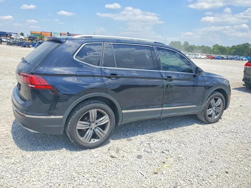 2020 VOLKSWAGEN TIGUAN SE  