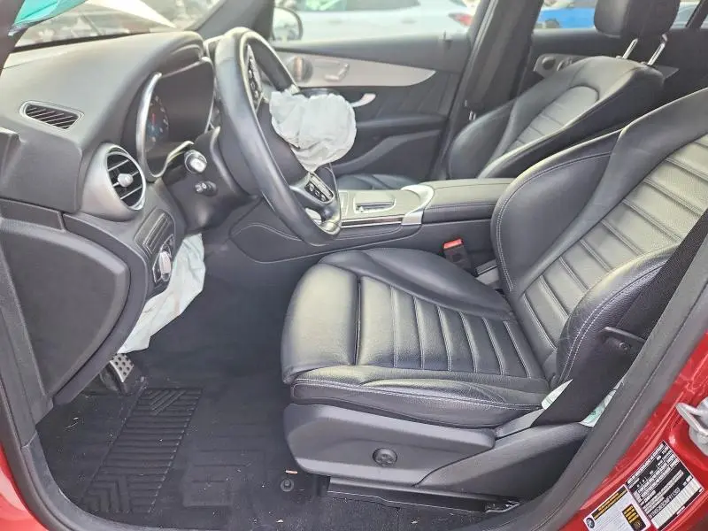 2021 MERCEDES-BENZ GLC 300 4MATIC  