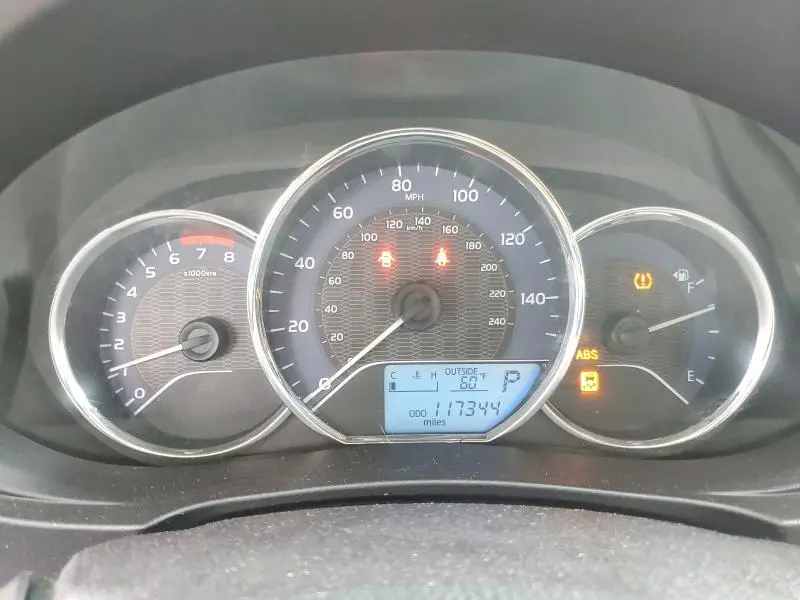 2016 TOYOTA COROLLA LE PLUS  