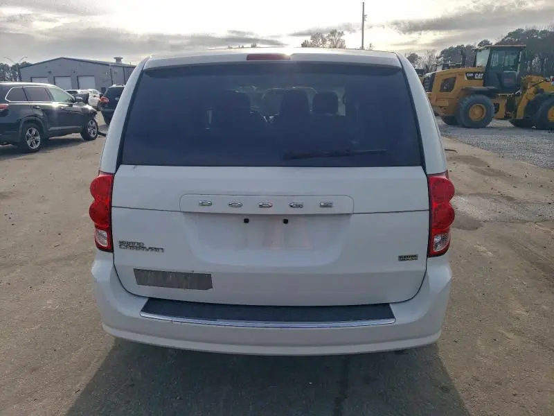 2017 DODGE GRAND CARAVAN SE  