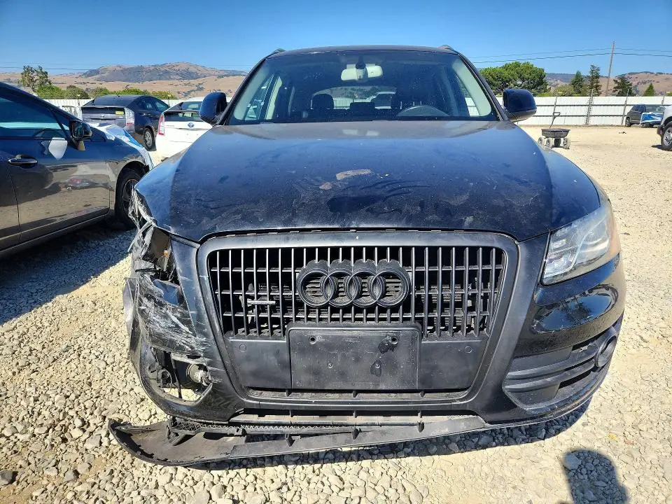 2011 AUDI Q5 PREMIUM PLUS  