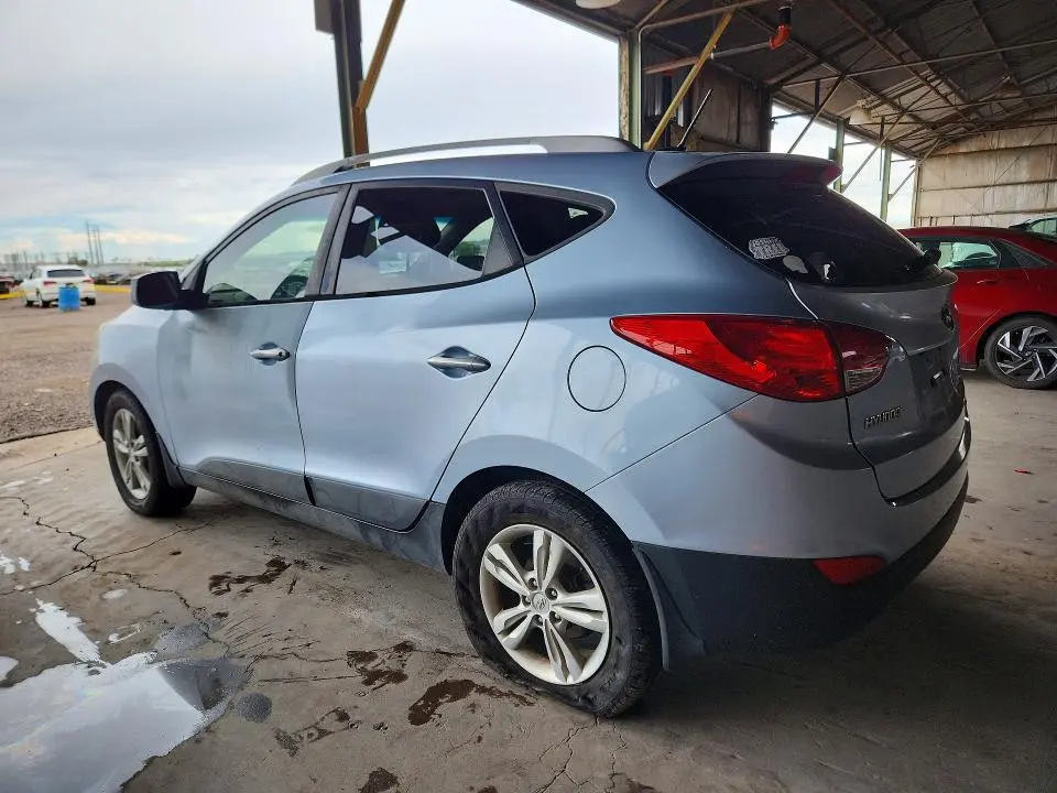 2011 HYUNDAI TUCSON GLS  