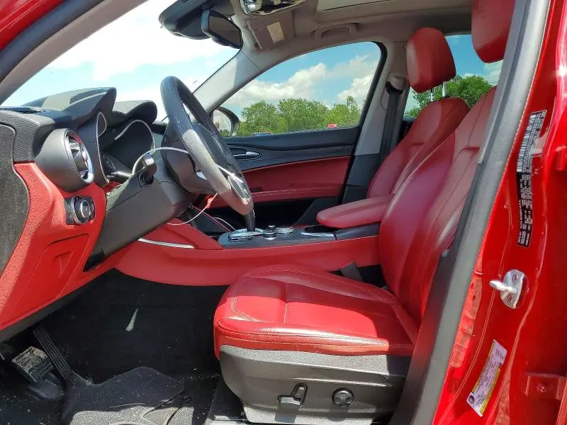 2021 ALFA ROMEO STELVIO SPORT  