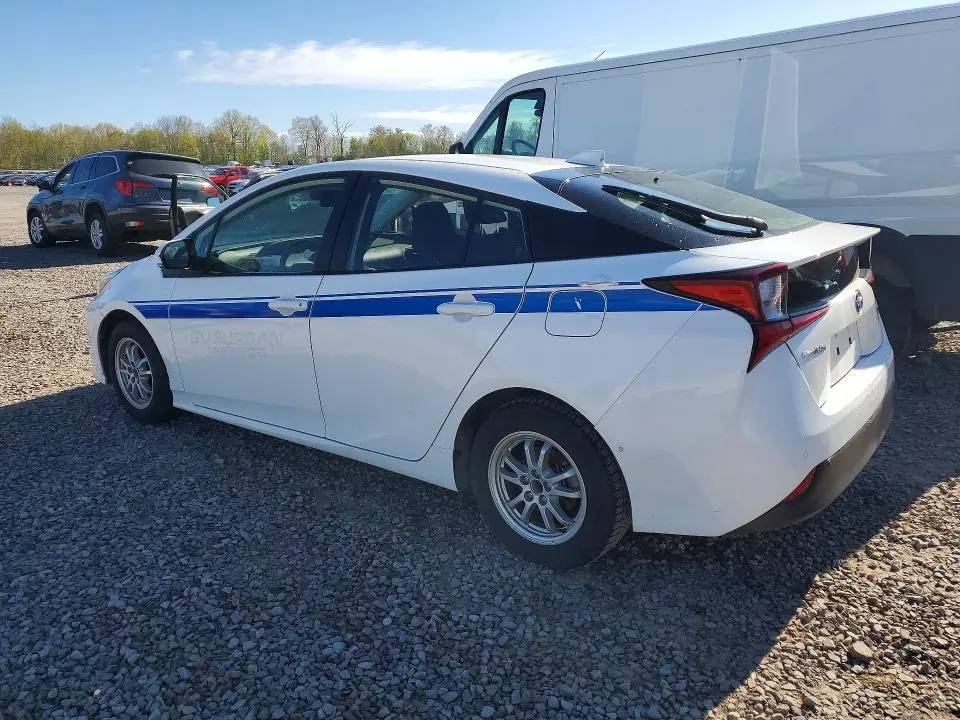 2022 TOYOTA PRIUS LE  