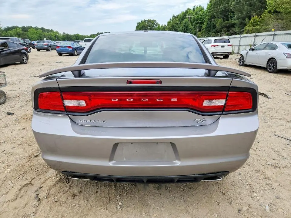 2013 DODGE CHARGER R  