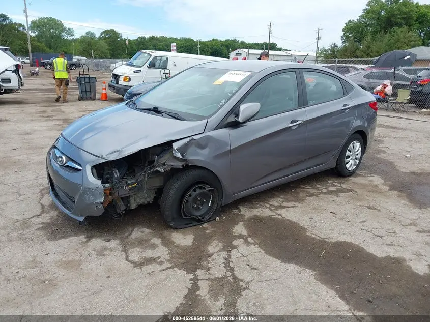 2014 HYUNDAI ACCENT GLS