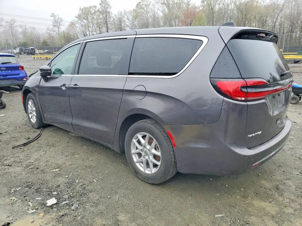 2023 CHRYSLER PACIFICA TOURING L  