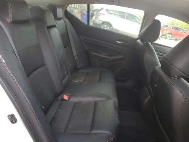 2020 NISSAN ALTIMA SR