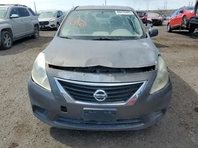 2013 NISSAN VERSA S  