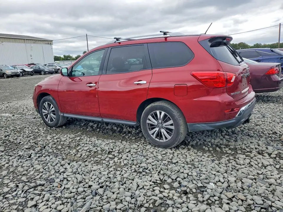 2018 NISSAN PATHFINDER SV  