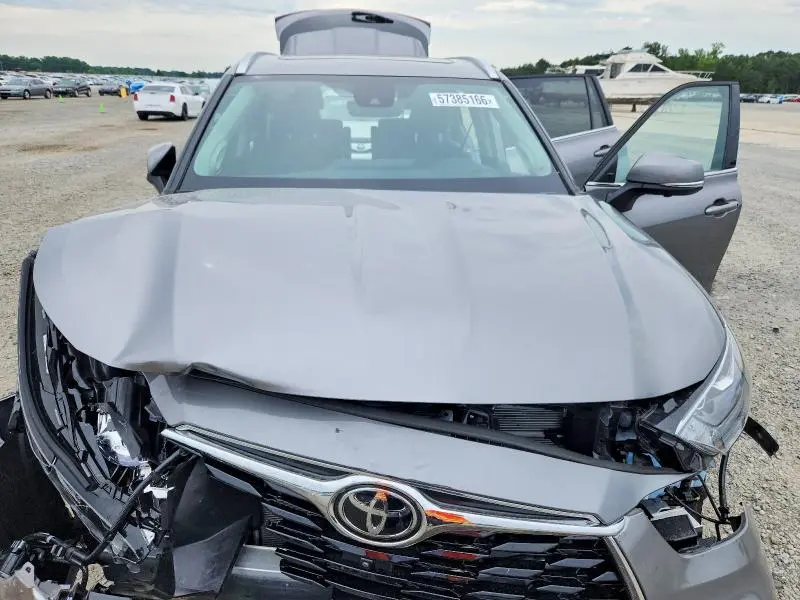 2025 TOYOTA HIGHLANDER   