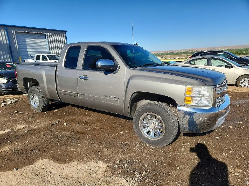 2013 CHEVROLET SILVERADO C1500 LT  