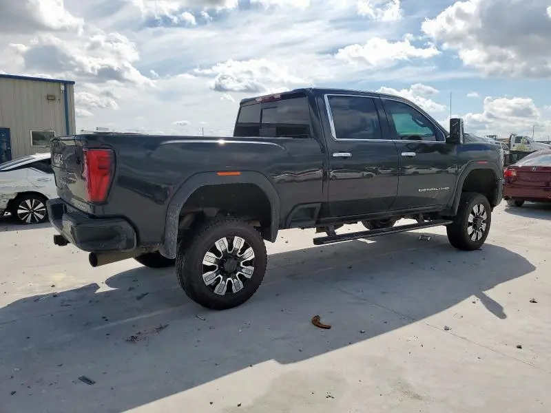 2024 GMC SIERRA K2500 DENALI  