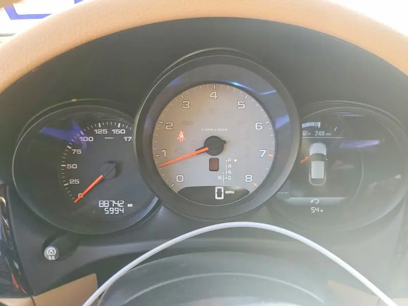 2016 PORSCHE MACAN S  