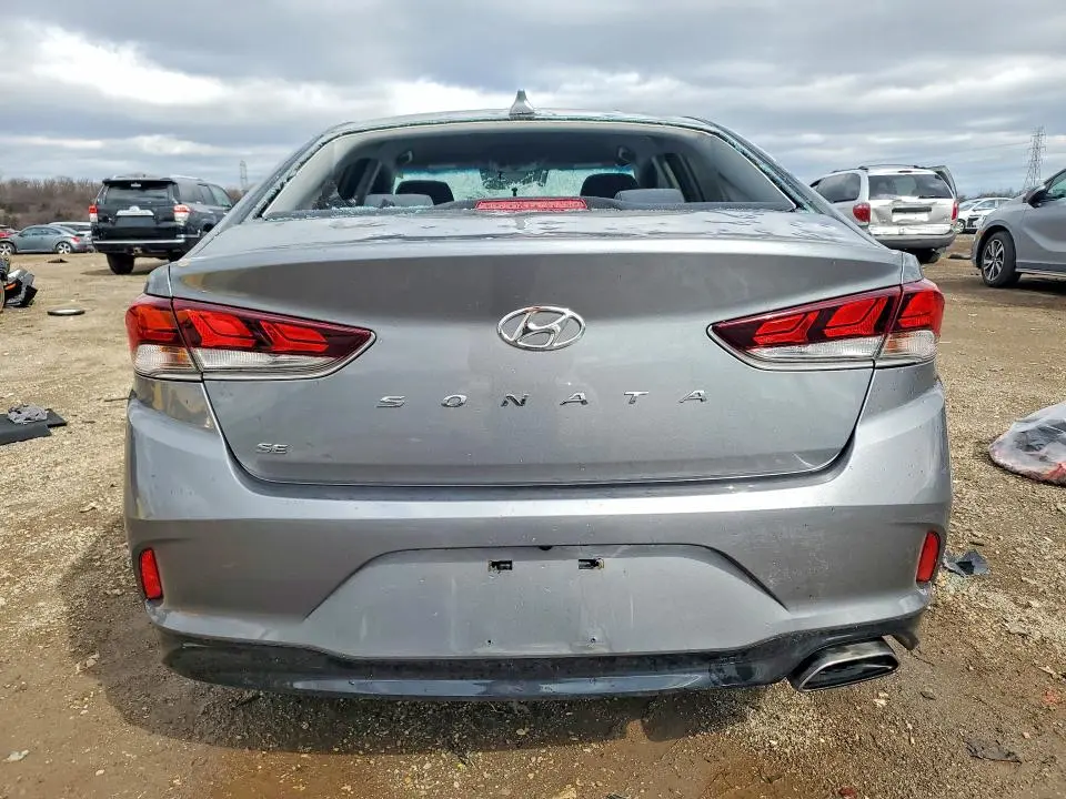2018 HYUNDAI SONATA SE  